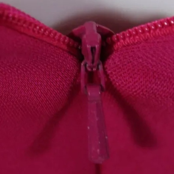 Cushnie One Shoulder Dress Size 2 Magenta Pink Twist Strap Cutout Sheath - Picture 6 of 8